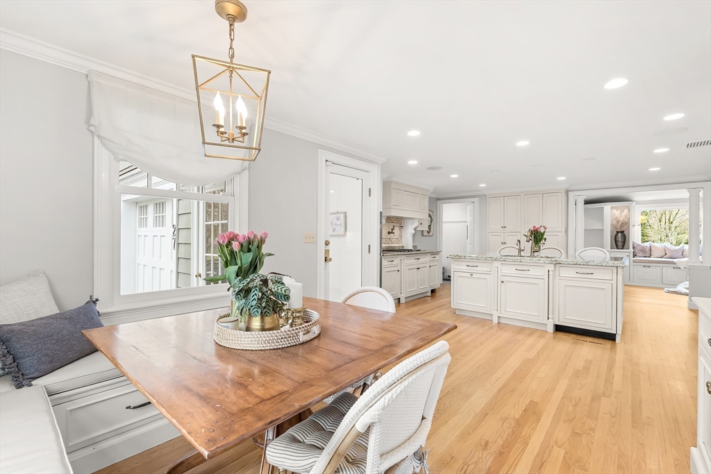 27 Radcliffe Rd