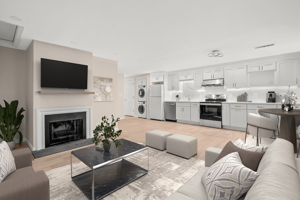 4 Jericho Rd # 4C