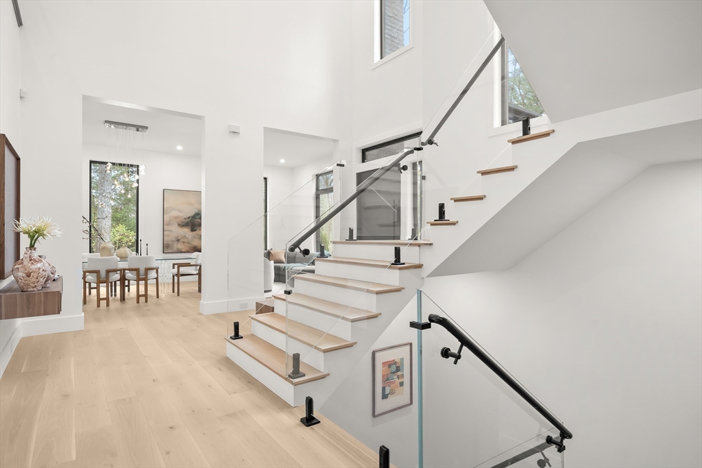 5 Deer Path Ln