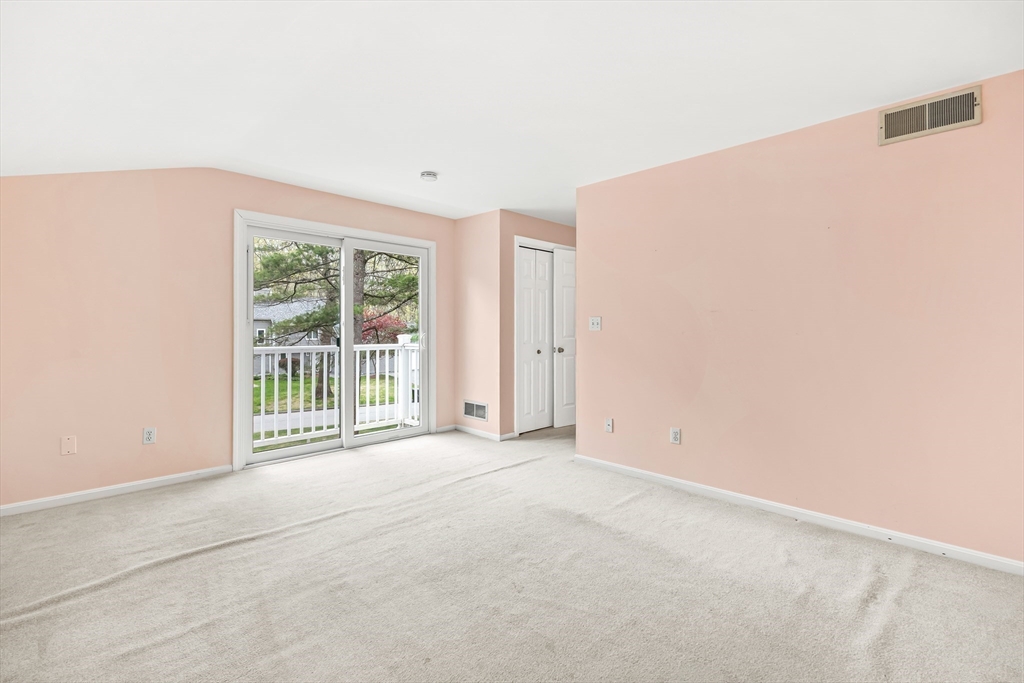 12 Steepletree Ln # 12