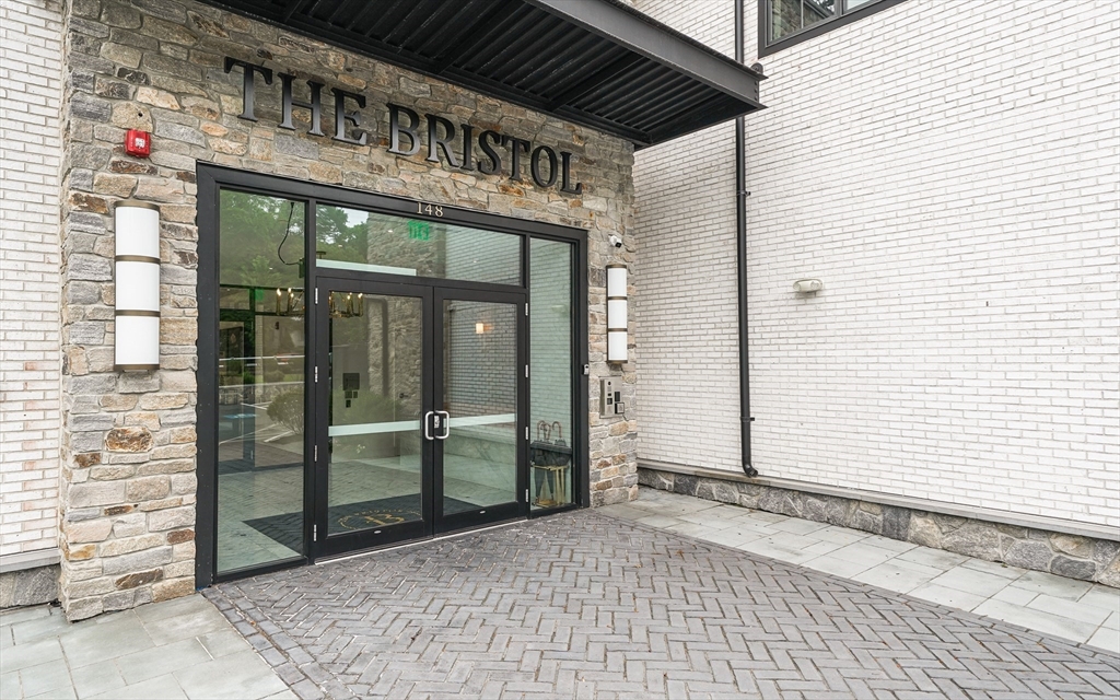 148 Weston Rd # 304