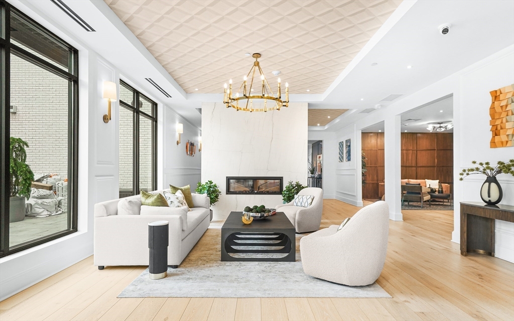 148 Weston Rd # 304