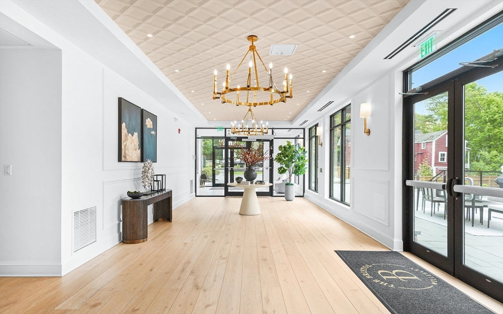 148 Weston Rd # 304