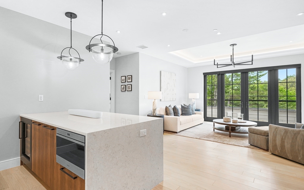 148 Weston Rd # 304