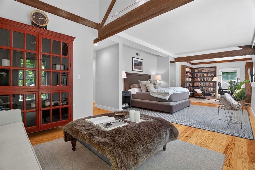 47 Longfellow Rd