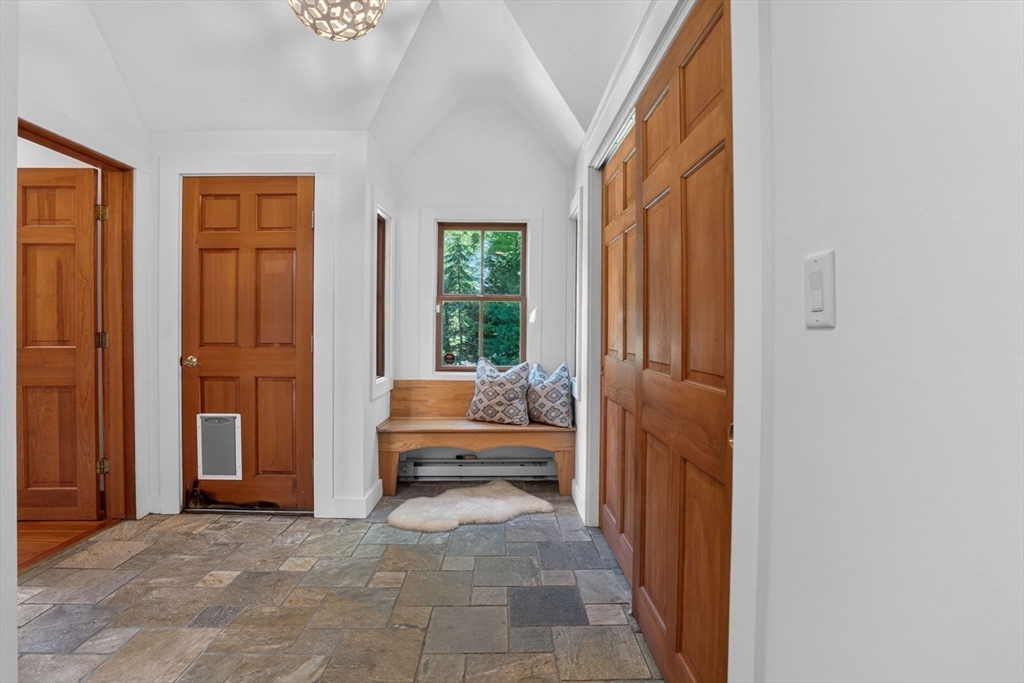 47 Longfellow Rd
