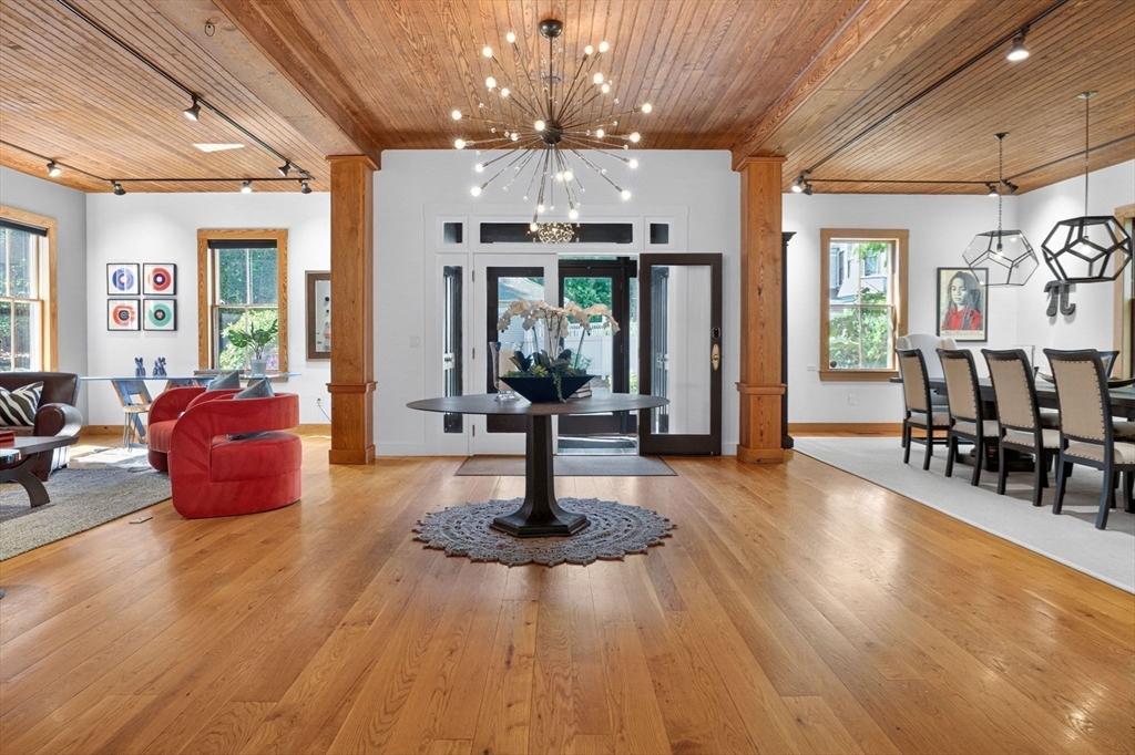 47 Longfellow Rd