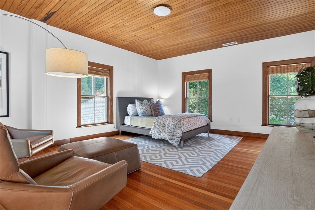 47 Longfellow Rd