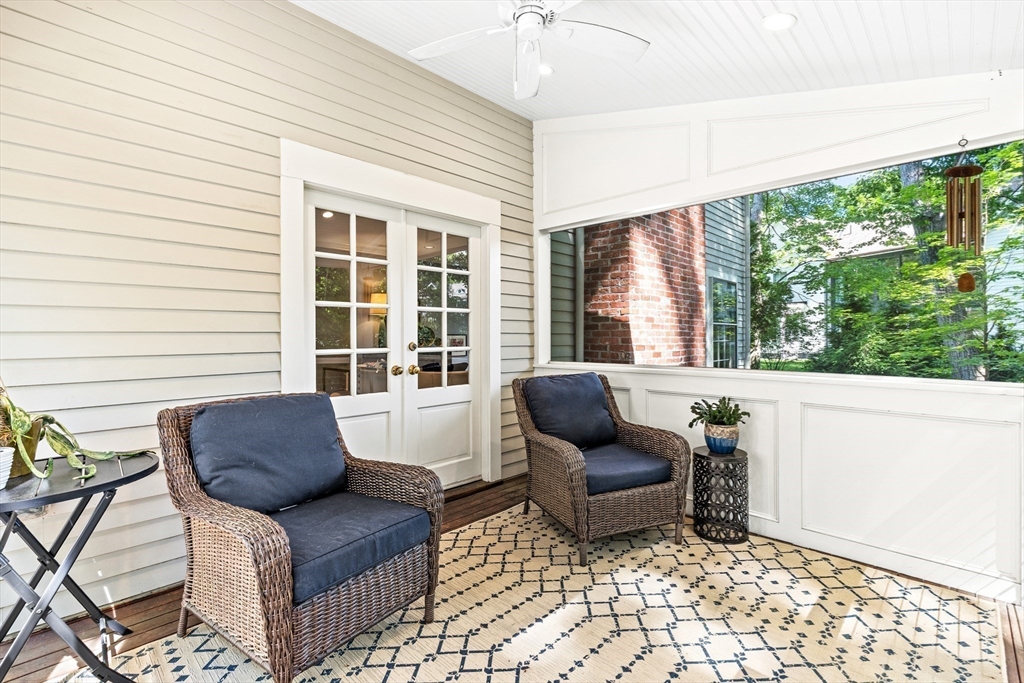 10 Colgate Rd
