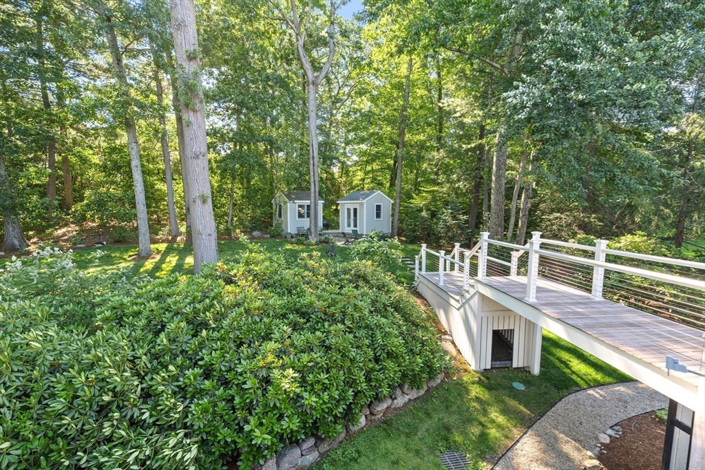 10 Colgate Rd