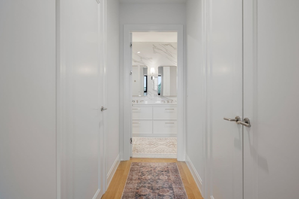 100 Linden St # 205
