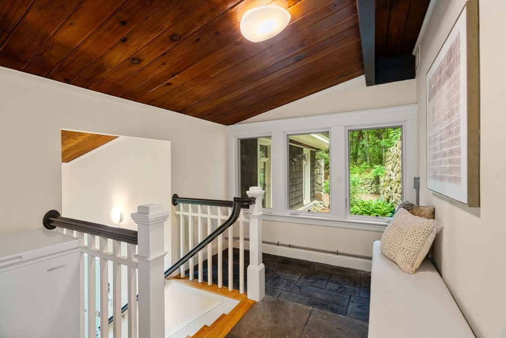 12 Forest Hill Road