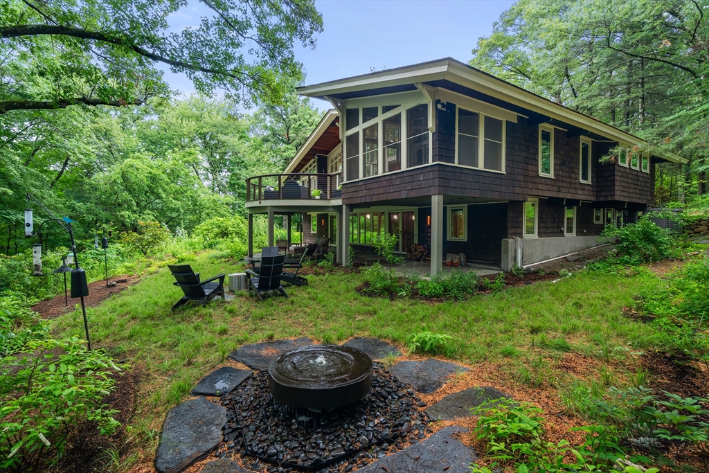 12 Forest Hill Road