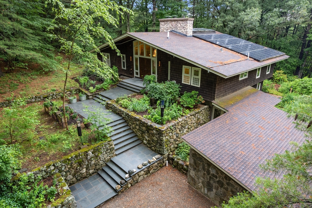 12 Forest Hill Road