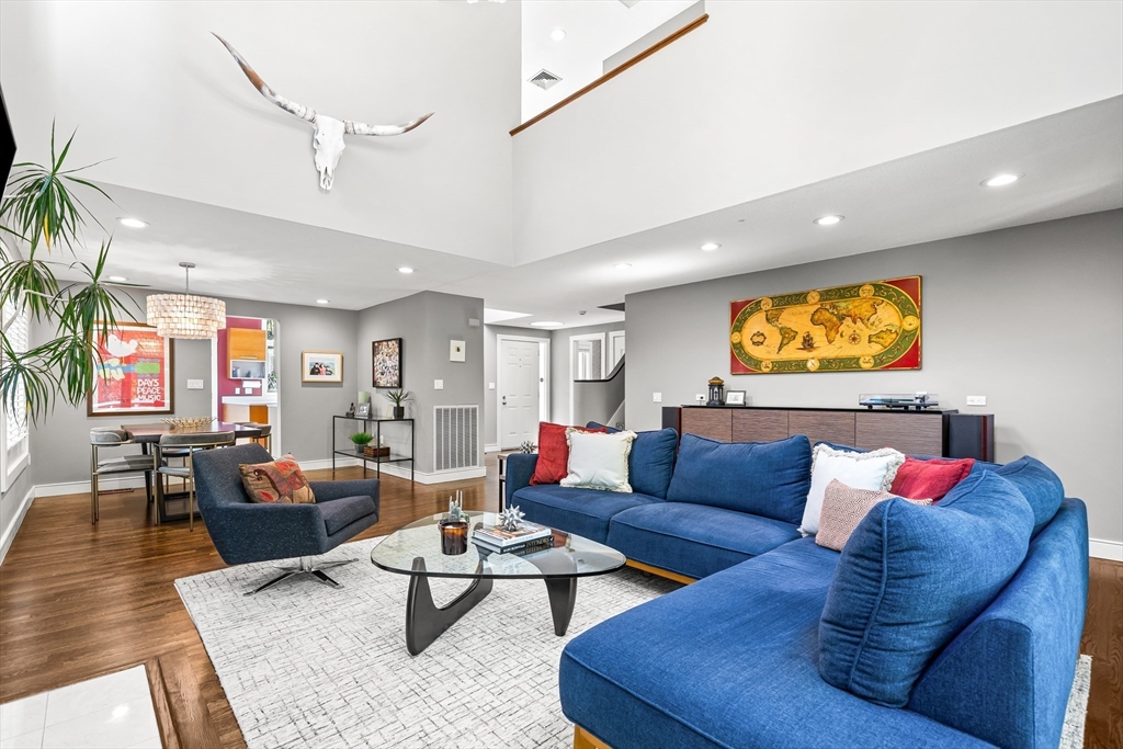 51 Hillside Dr # 51