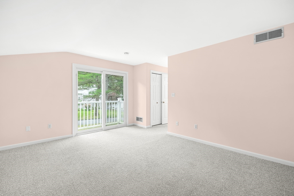 12 Steepletree Lane # 12