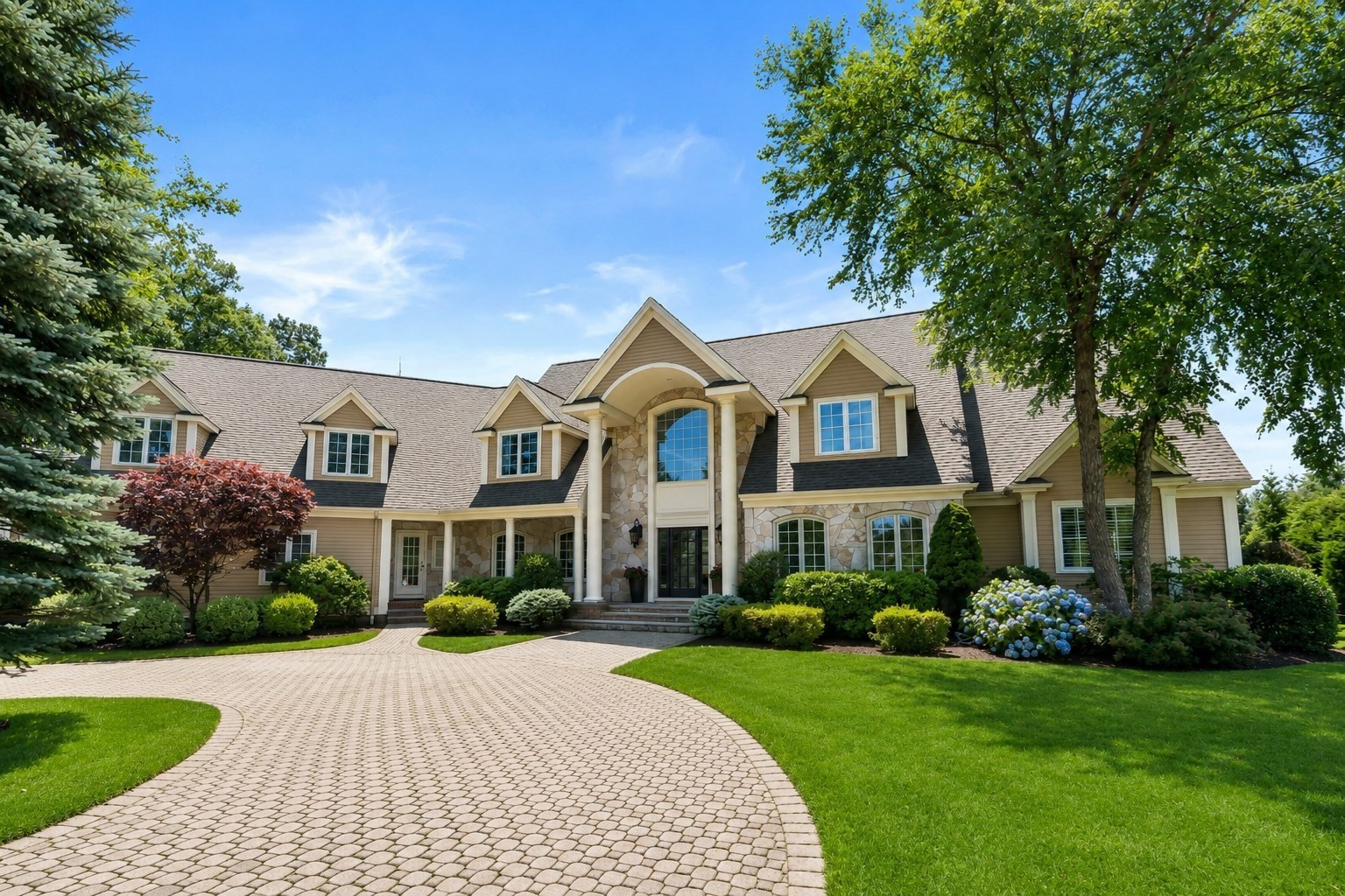 7 Pegan Ln