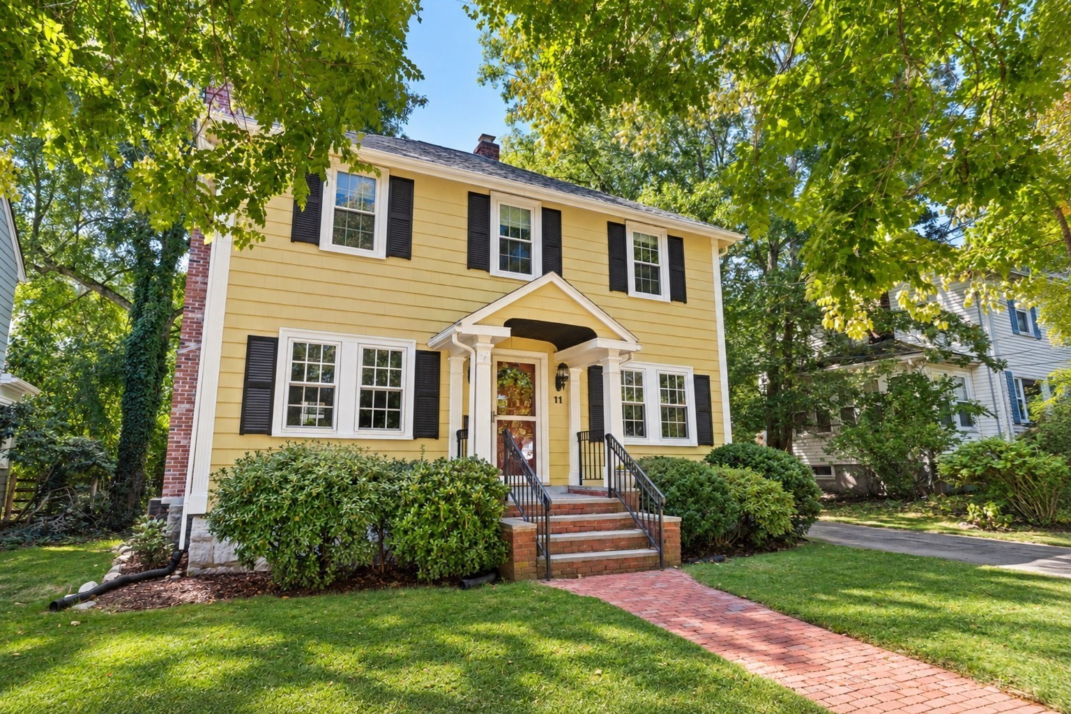 11 Ravenna Rd