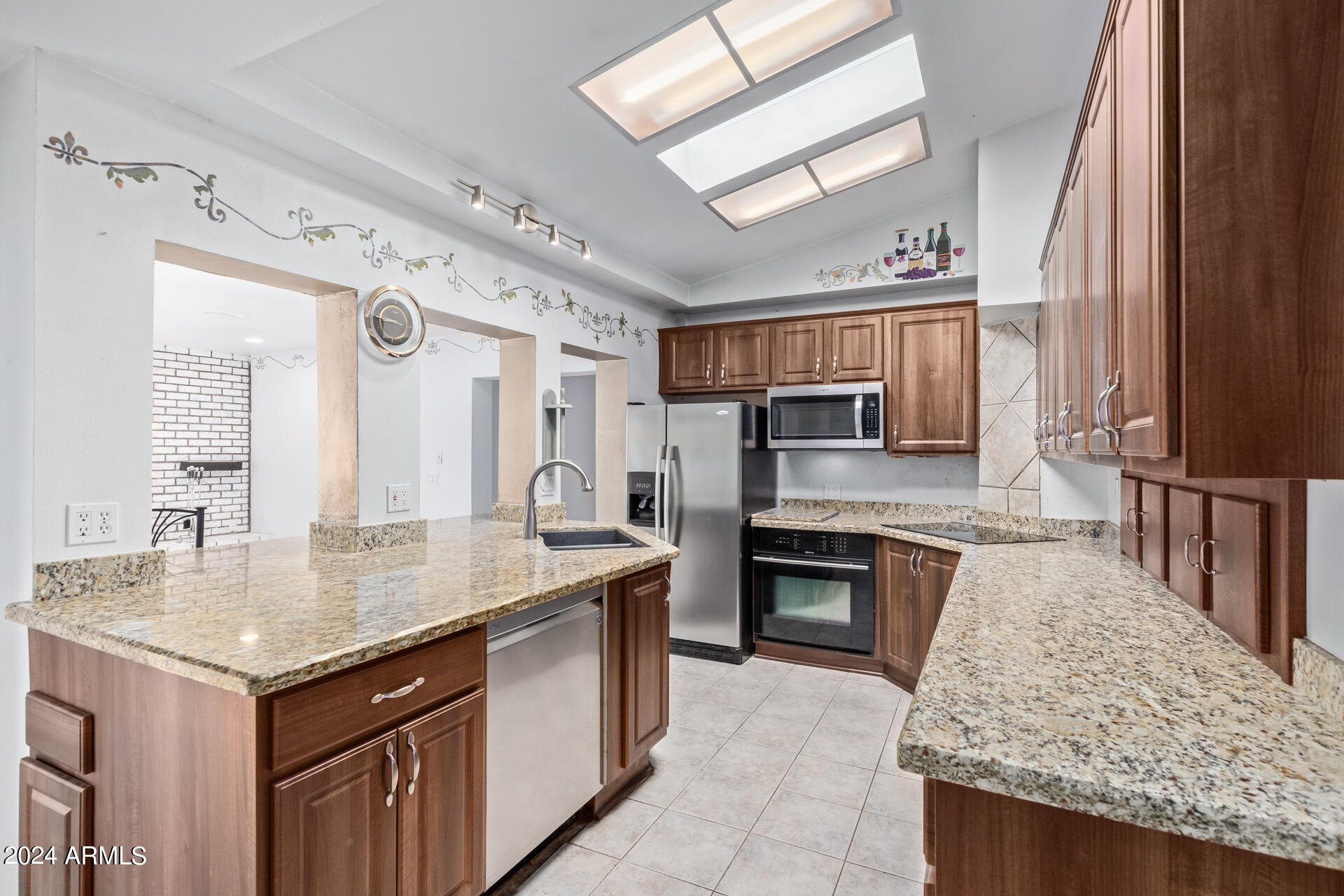 4230 N 86TH Place