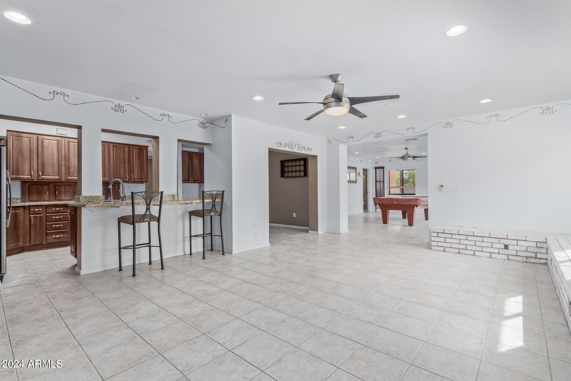 4230 N 86TH Place