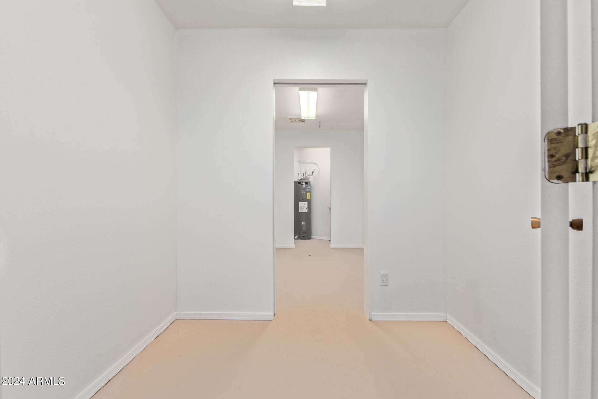 4230 N 86TH Place