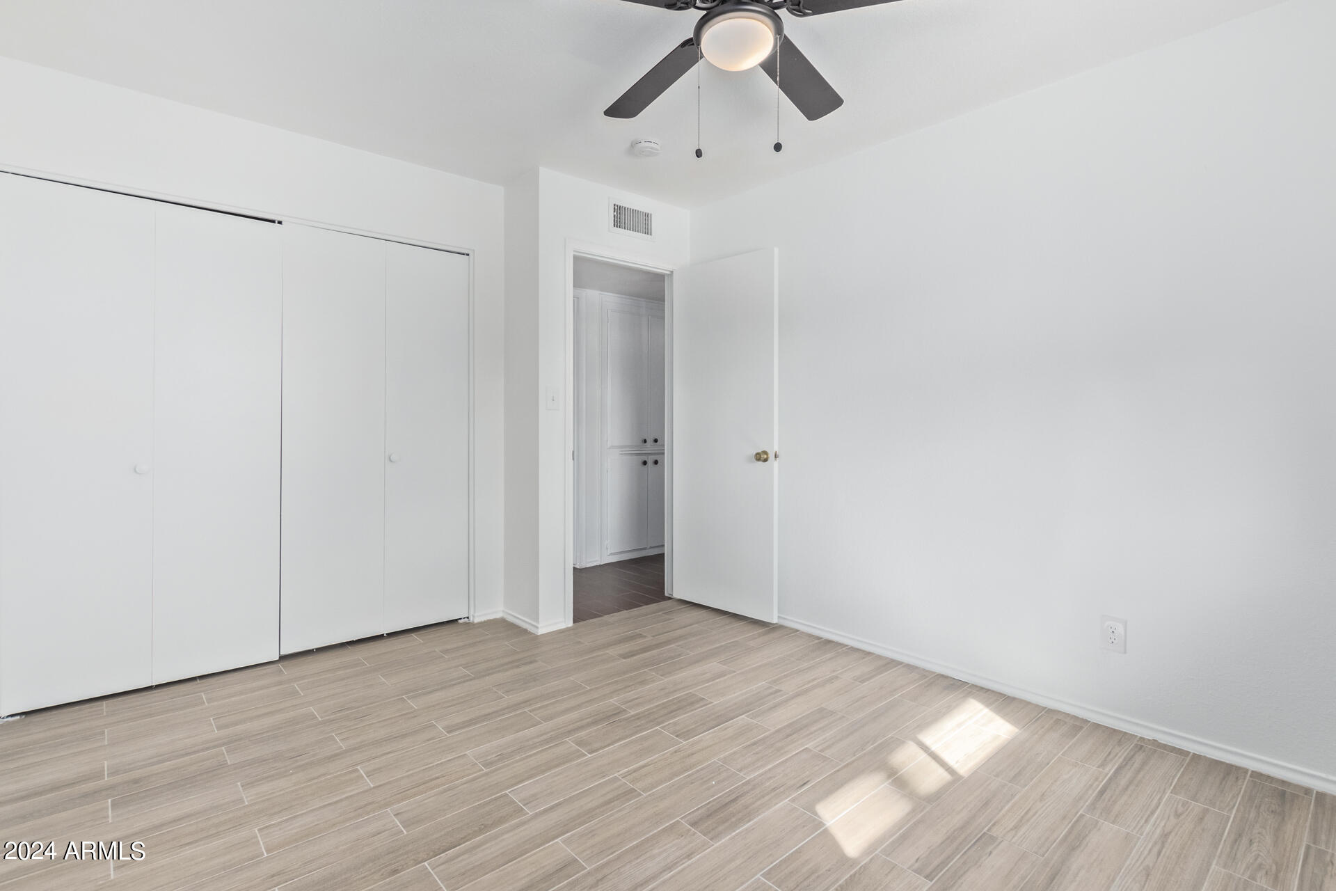 4230 N 86TH Place