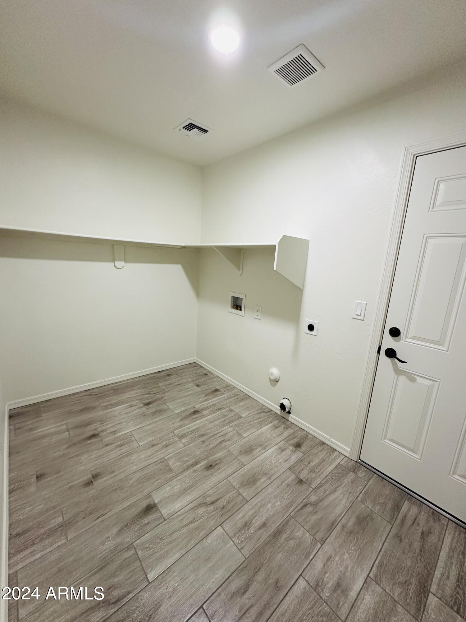 22317 W ADAMS Circle
