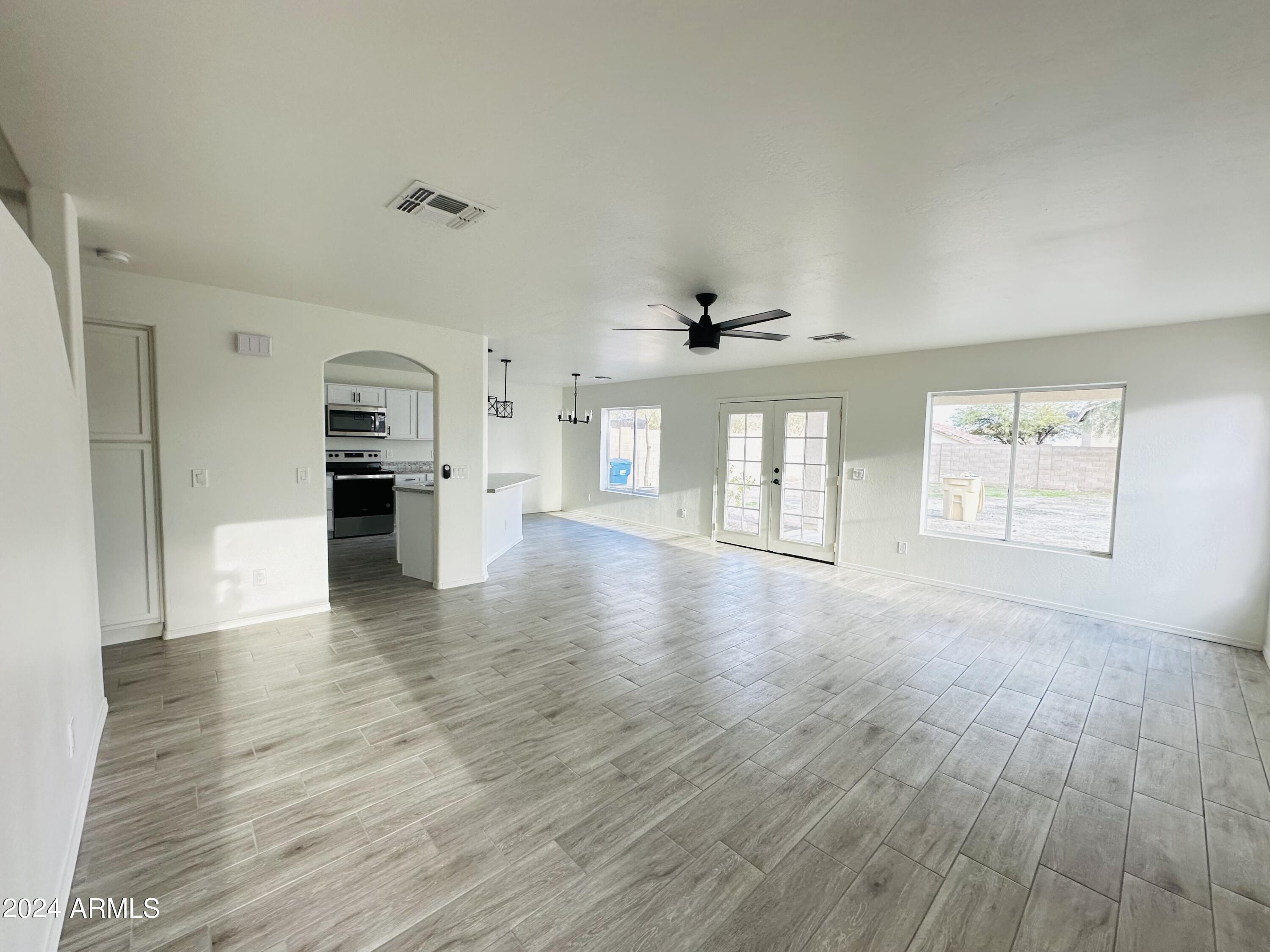 22317 W ADAMS Circle