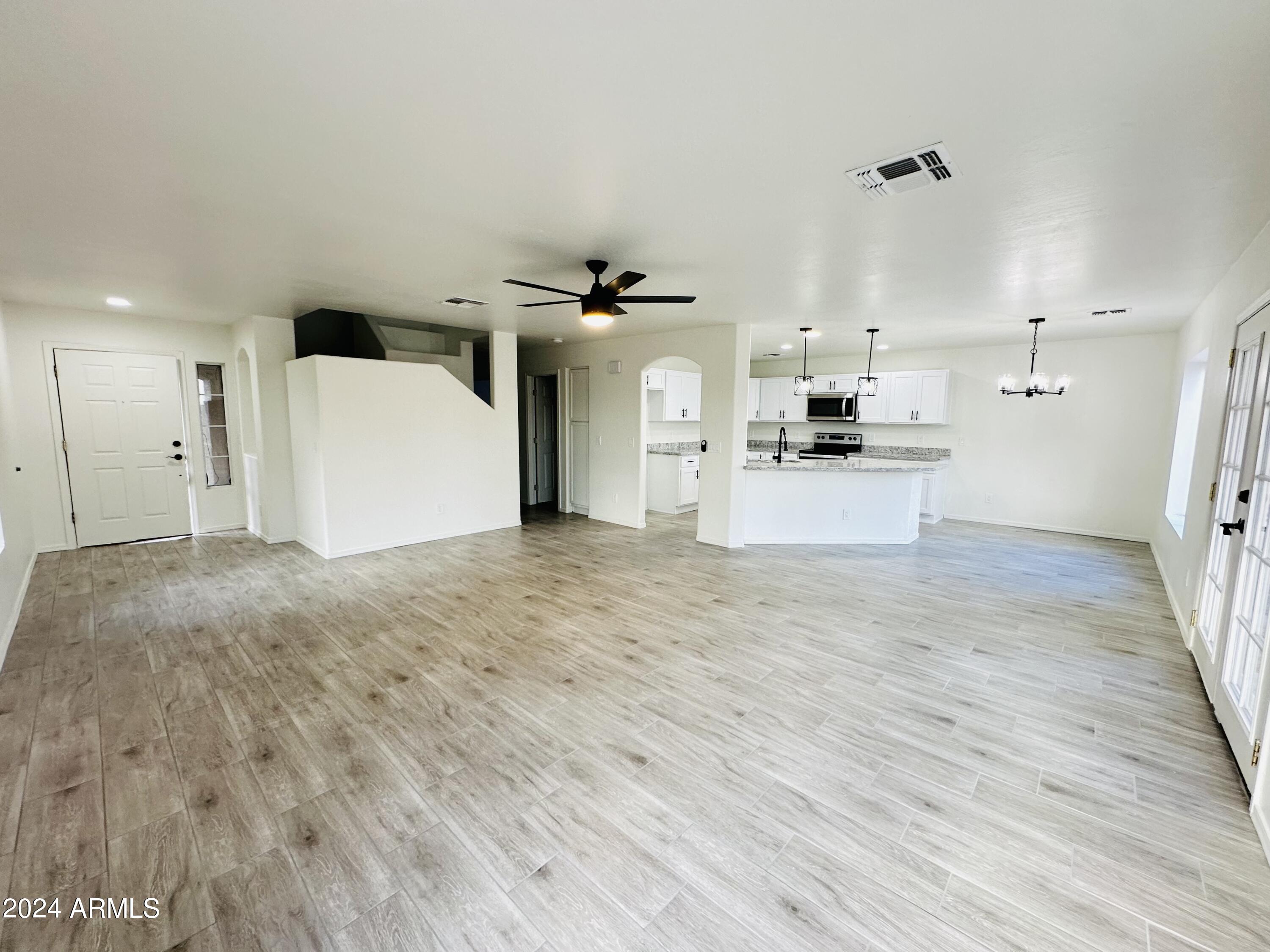 22317 W ADAMS Circle
