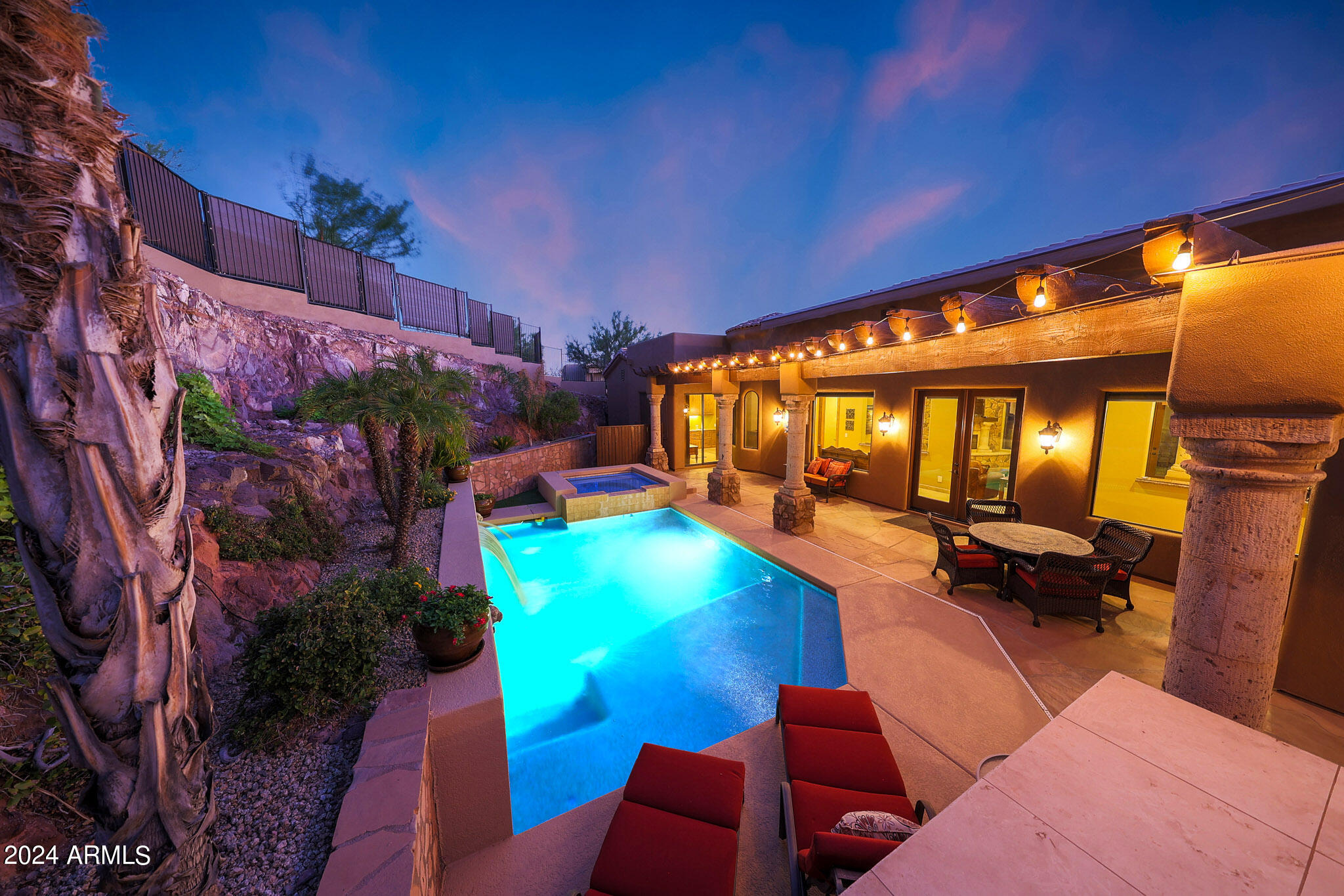 9801 N SOLITUDE Canyon