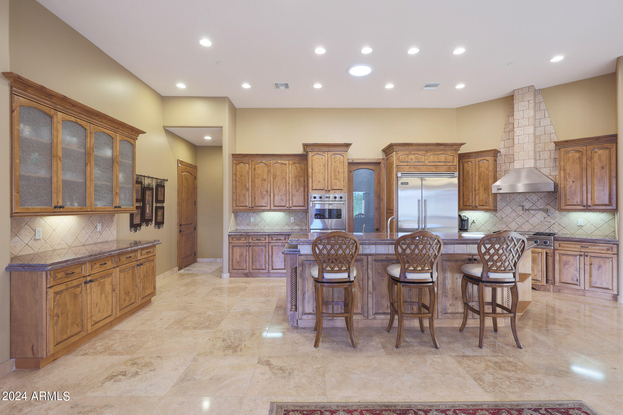 9801 N SOLITUDE Canyon