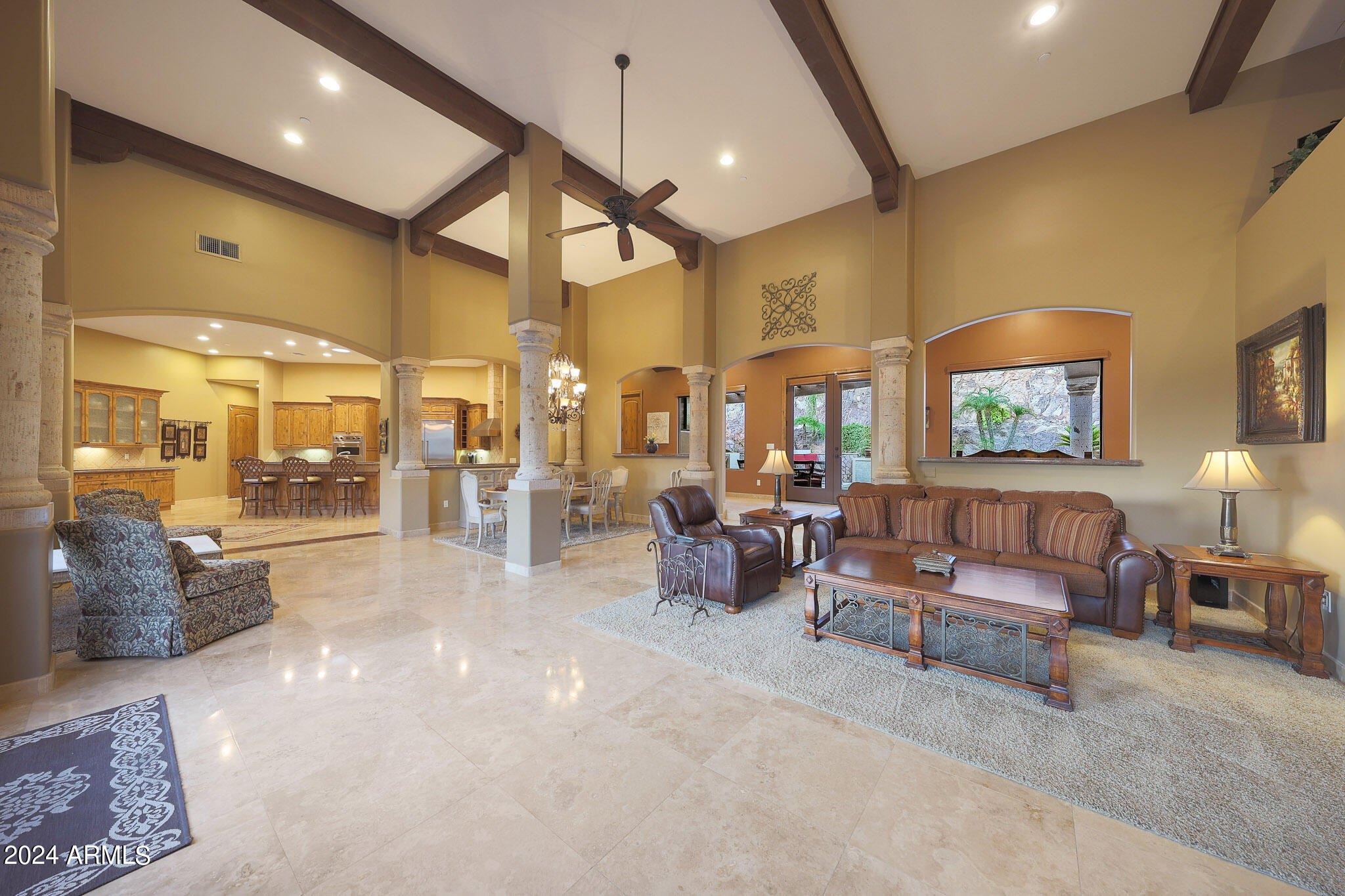9801 N SOLITUDE Canyon