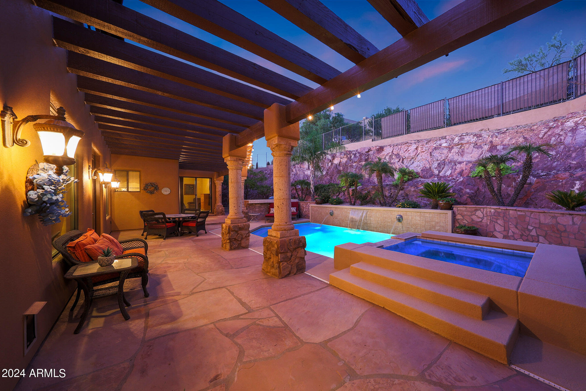 9801 N SOLITUDE Canyon