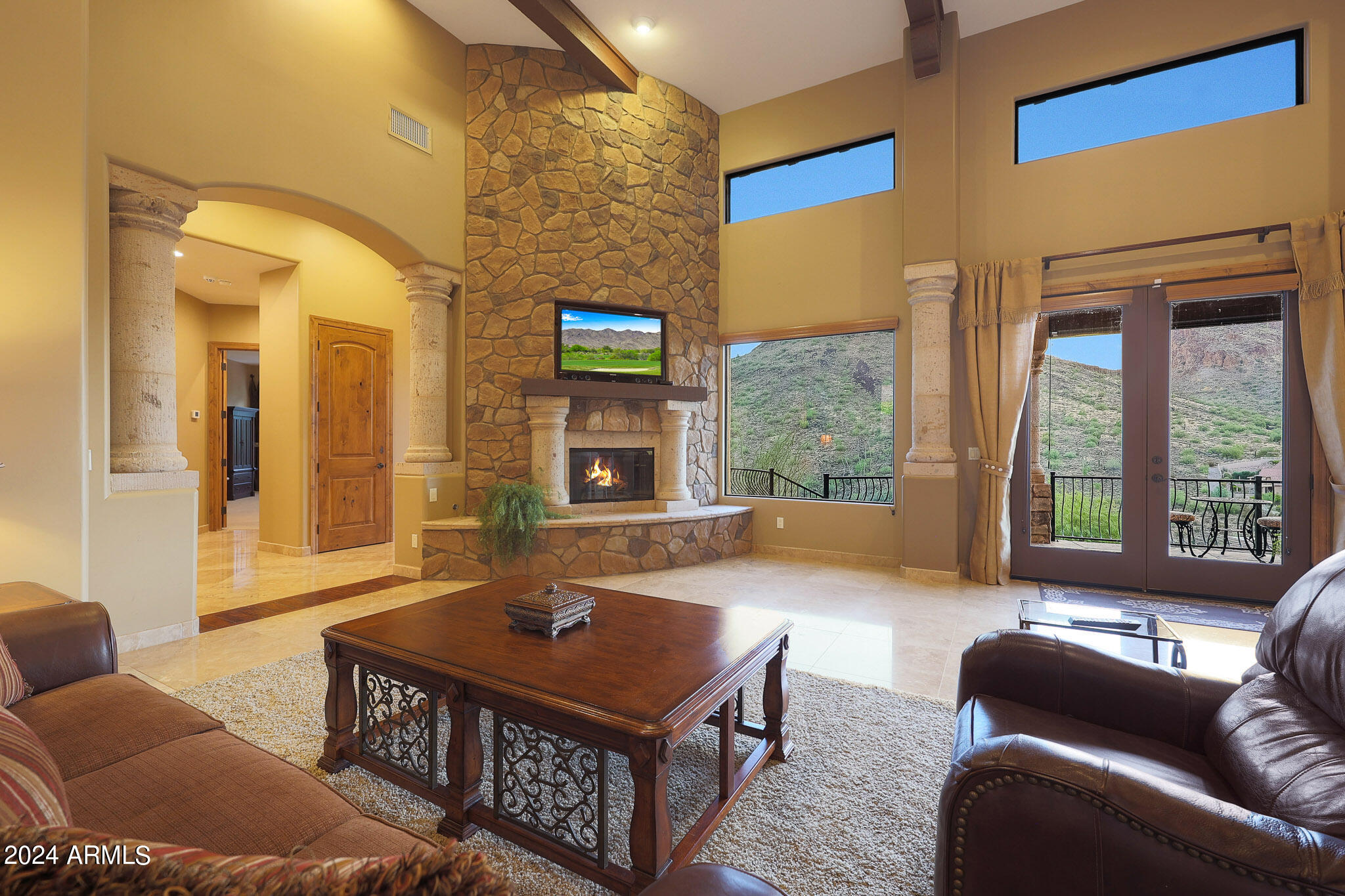 9801 N SOLITUDE Canyon