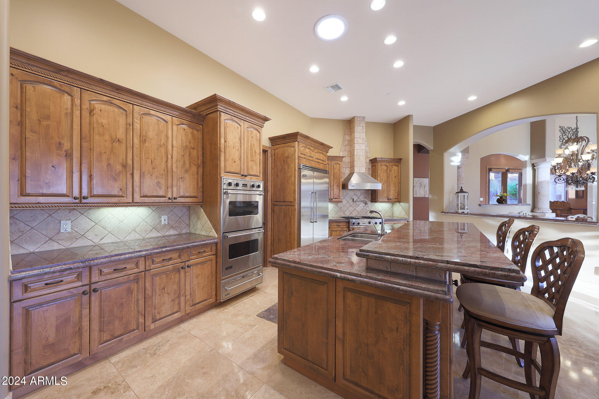 9801 N SOLITUDE Canyon