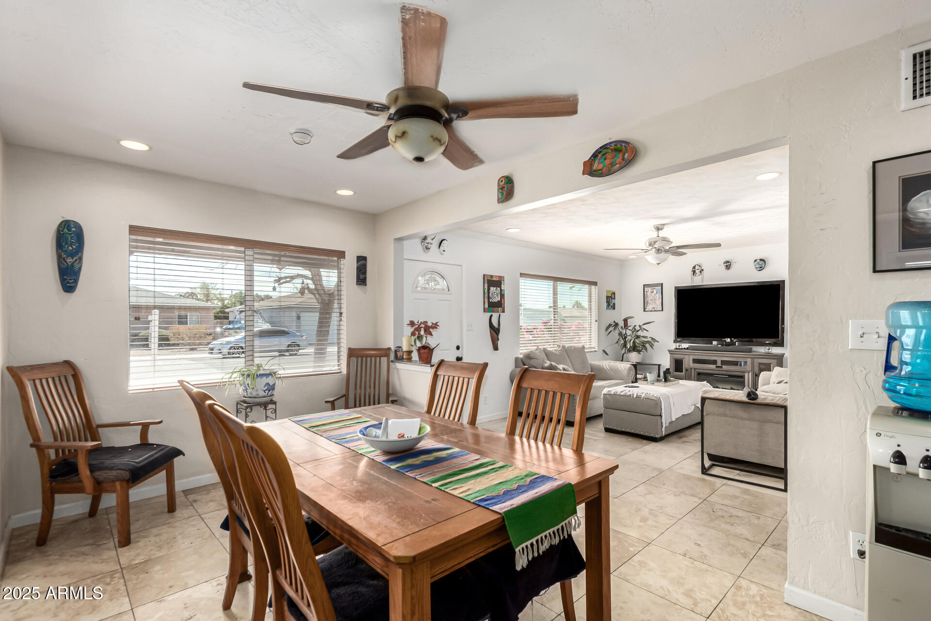 2302 E SELLS Drive