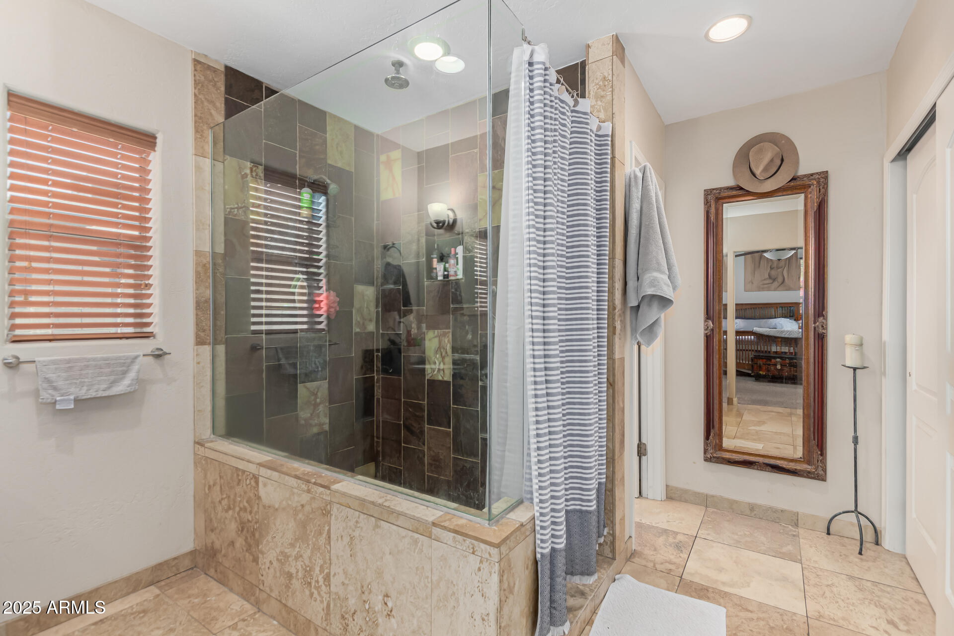 2302 E SELLS Drive