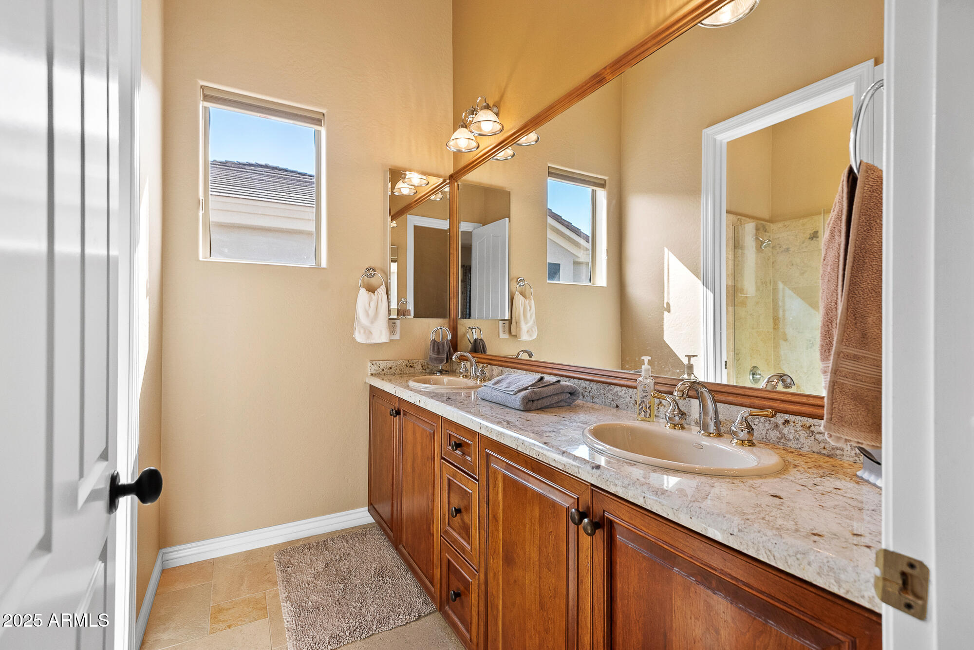 40235 N CANDLEWYCK Lane