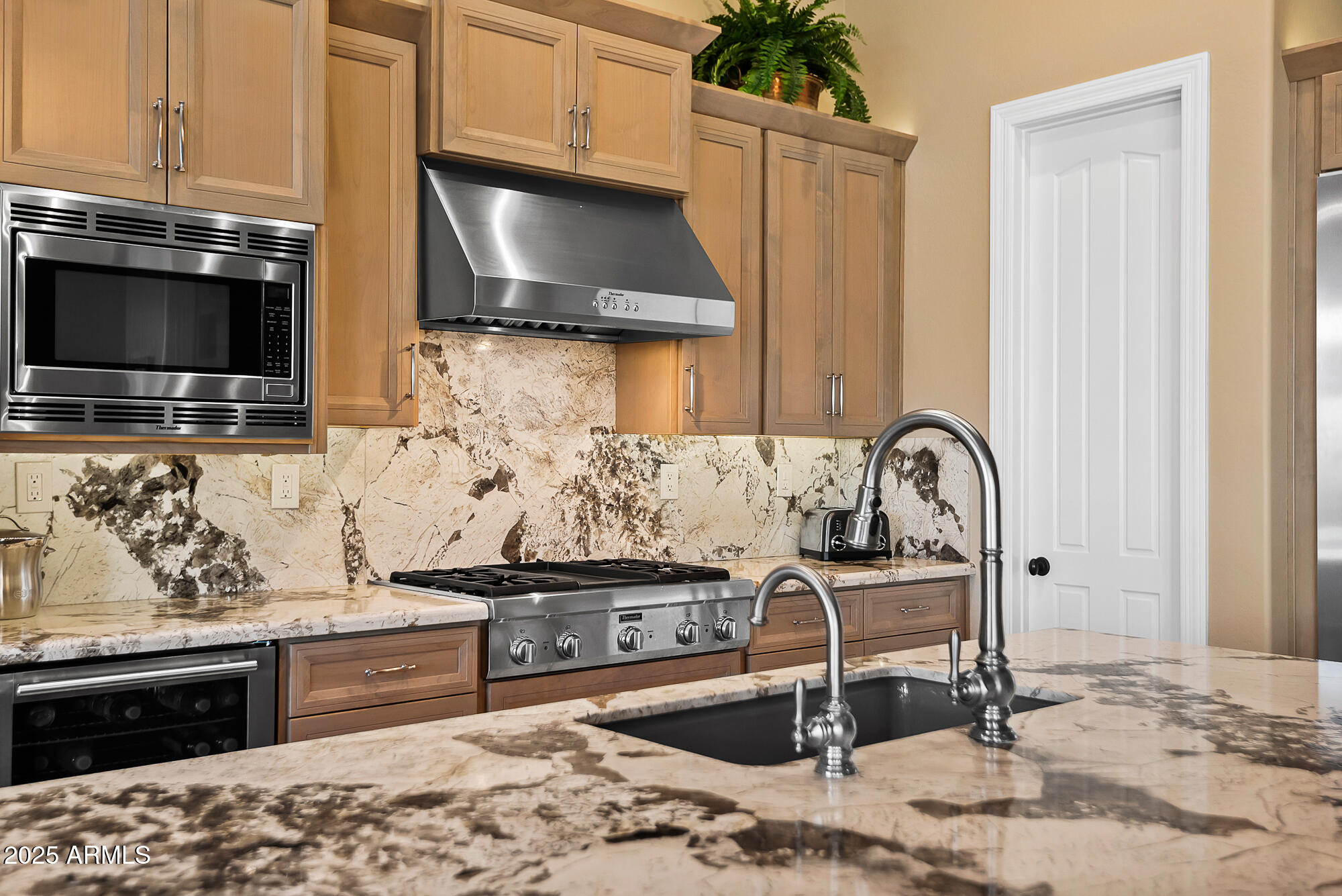 40235 N CANDLEWYCK Lane