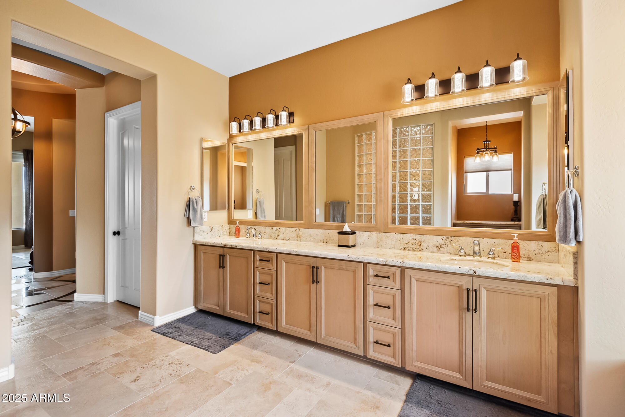 40235 N CANDLEWYCK Lane