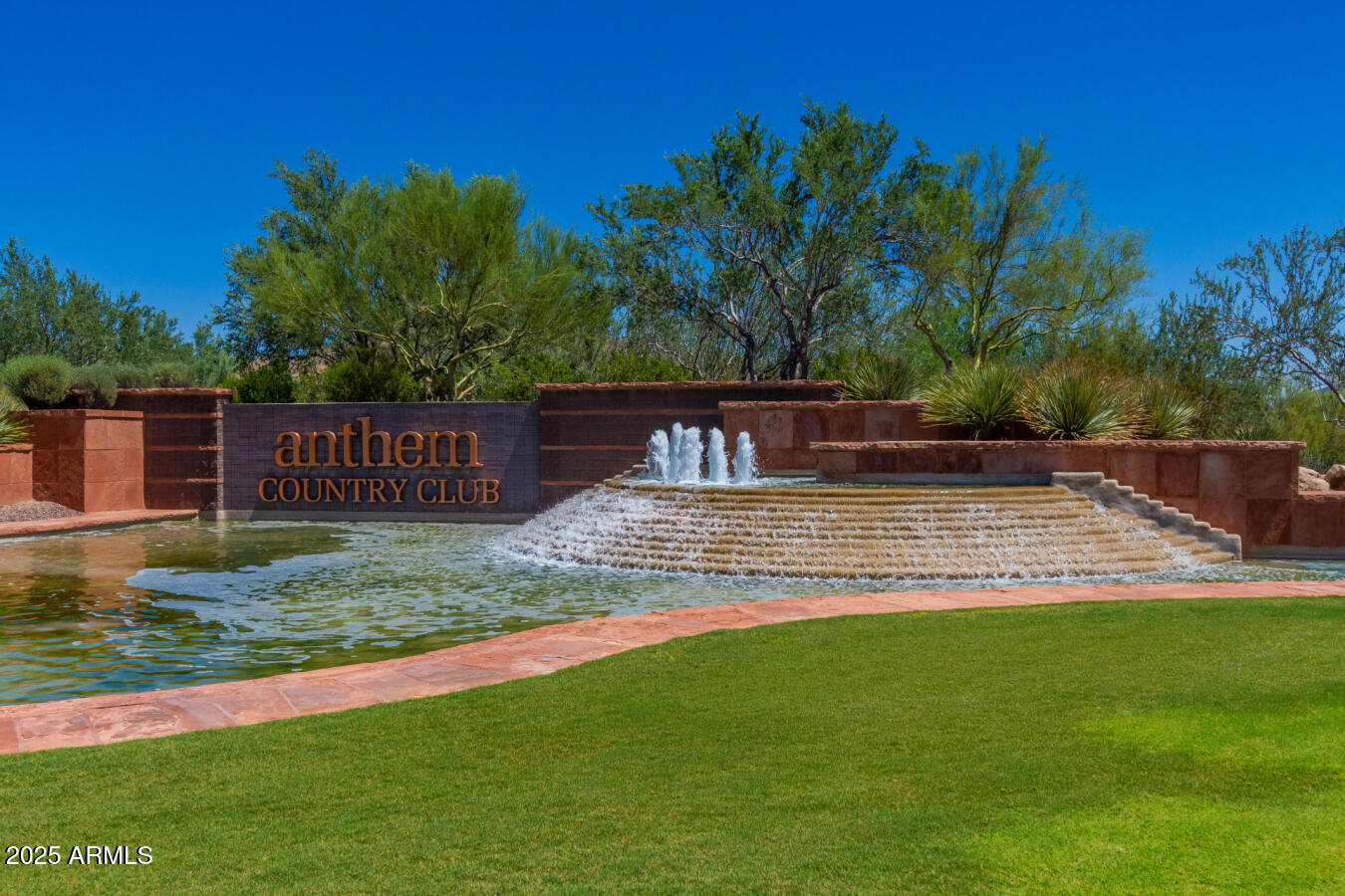 40235 N CANDLEWYCK Lane