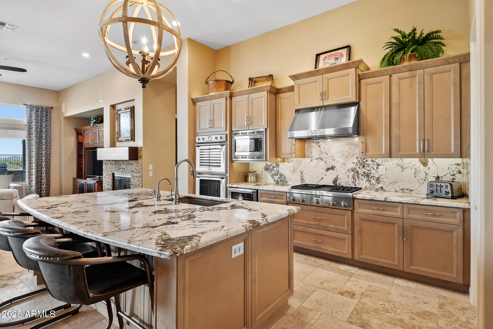 40235 N CANDLEWYCK Lane