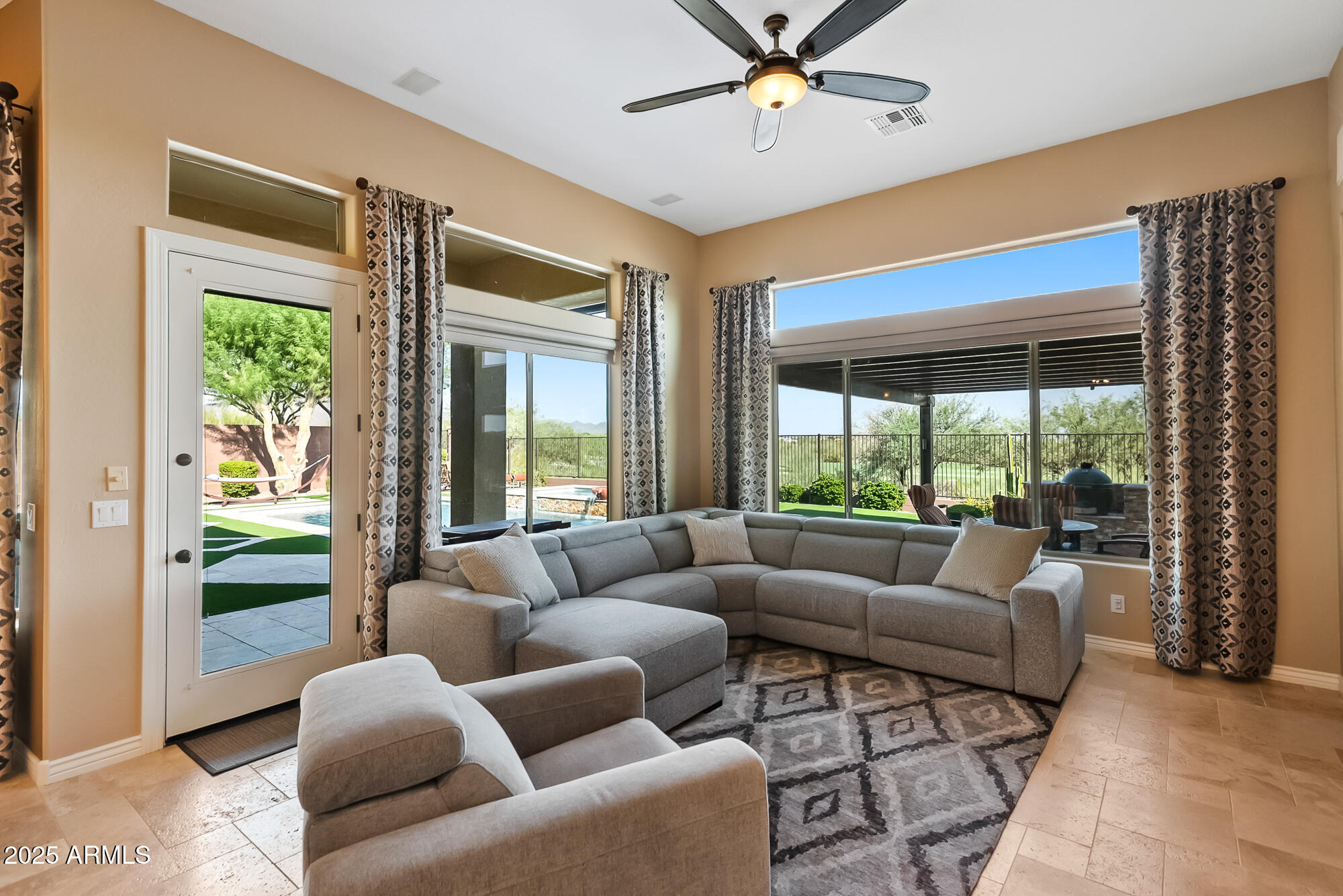 40235 N CANDLEWYCK Lane