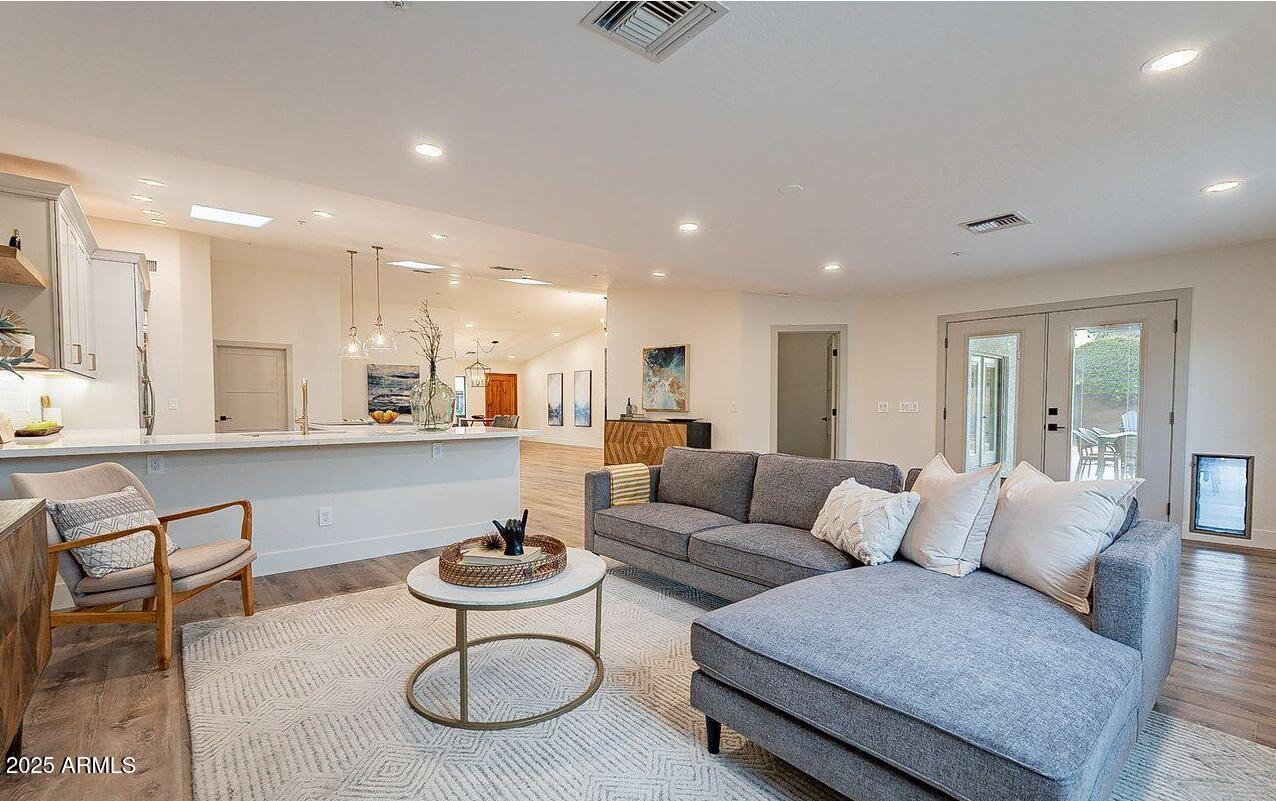 9378 E ALTADENA Avenue