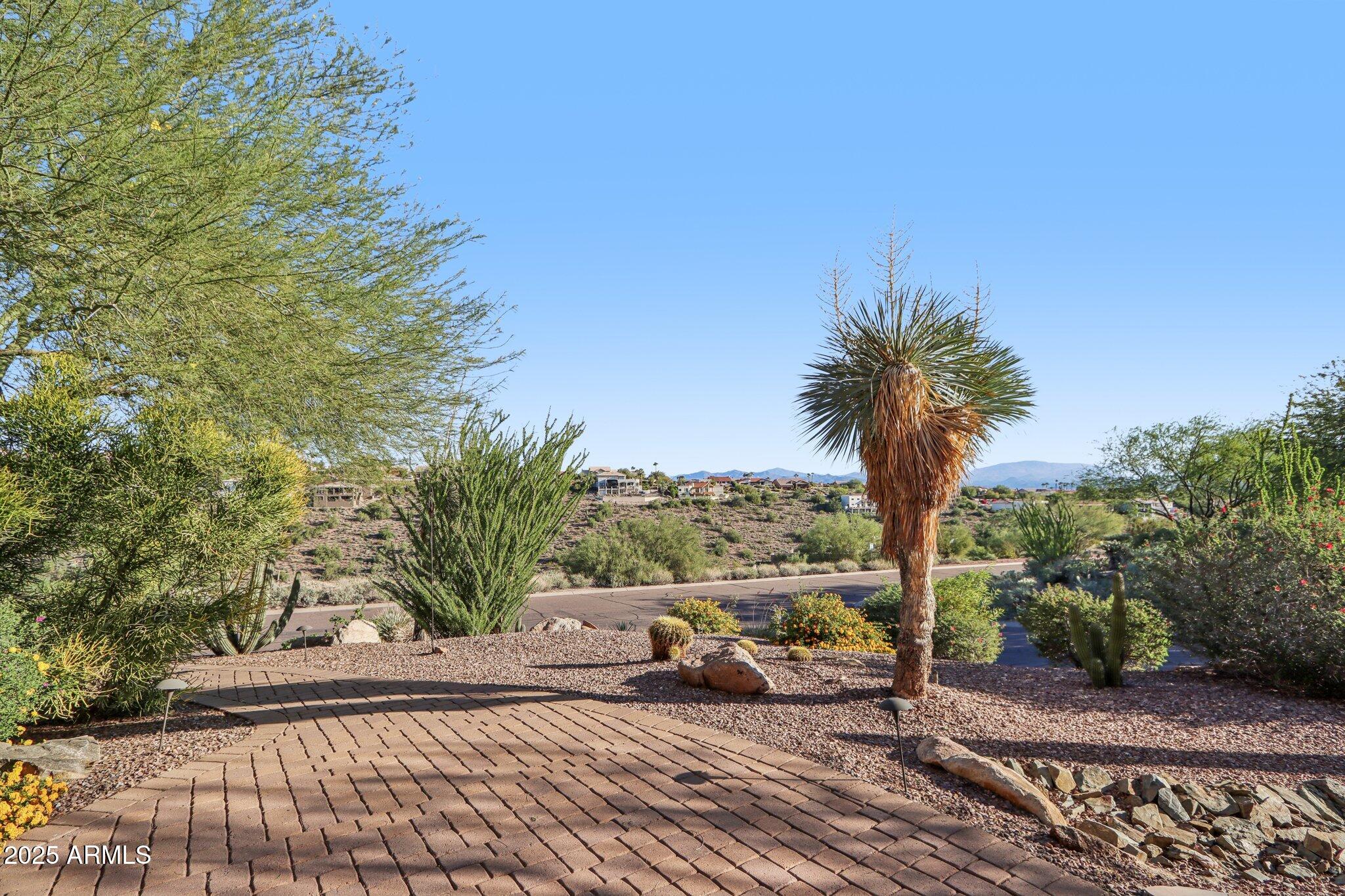 15519 E TACONY Drive