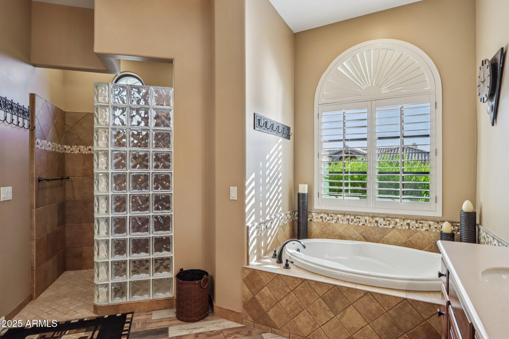 15519 E TACONY Drive