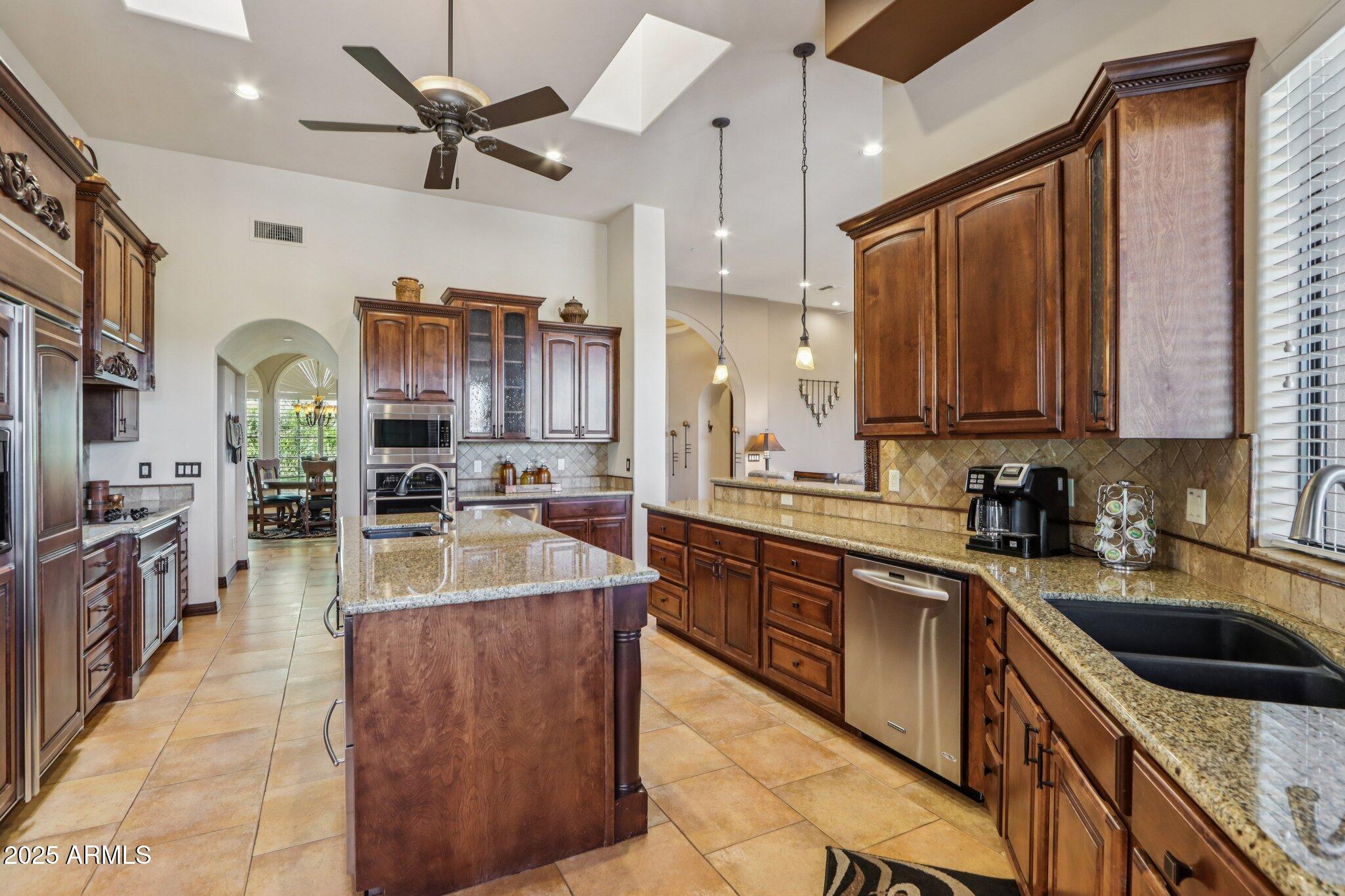 15519 E TACONY Drive