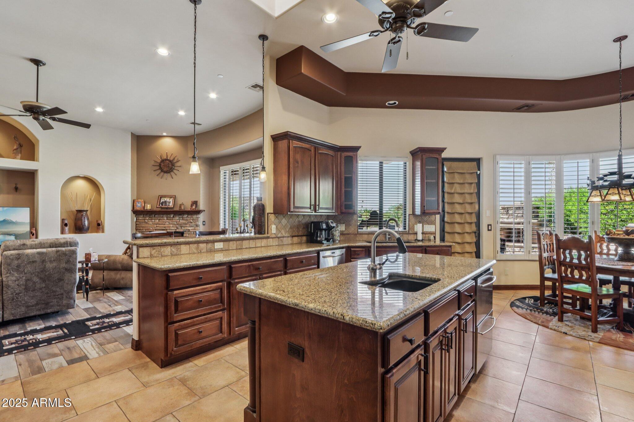 15519 E TACONY Drive