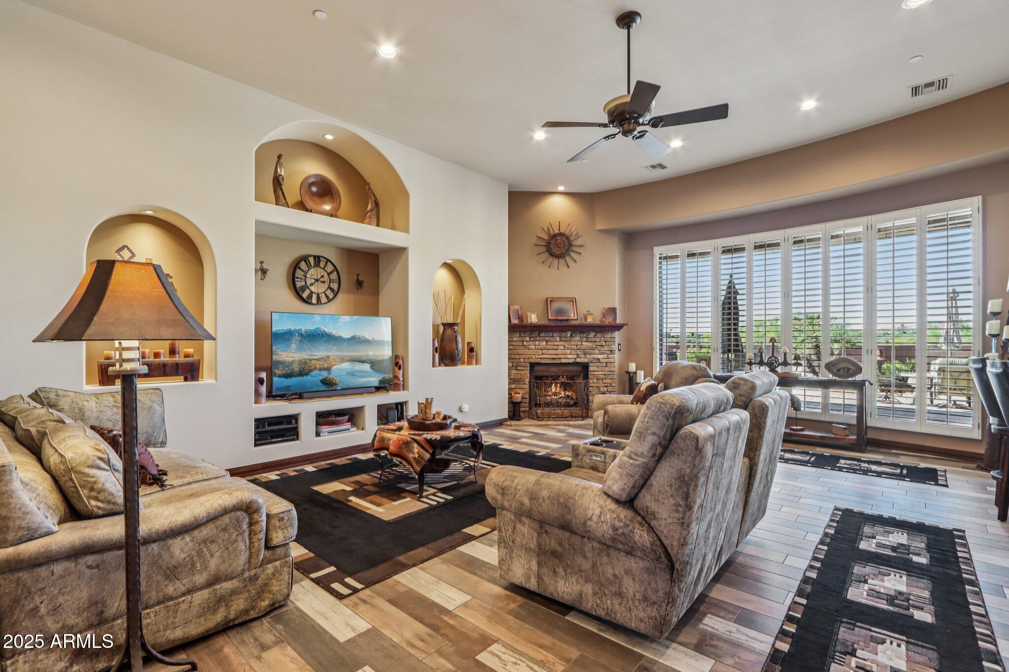 15519 E TACONY Drive