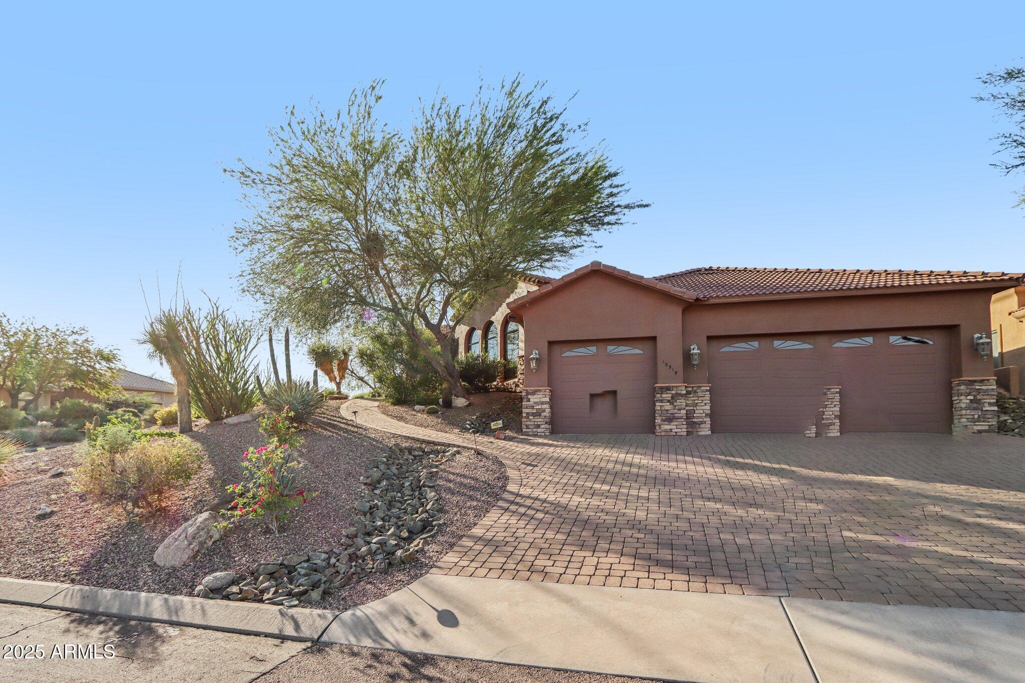 15519 E TACONY Drive